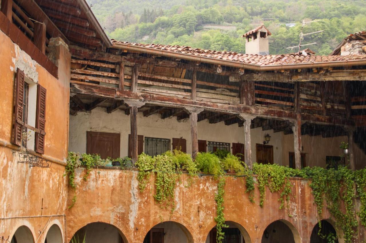 Charme Nel Borgo Di Bienno Di Design, Natura & Relax Экстерьер фото